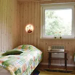 3 Bedroom Pet Friendly In Vemb