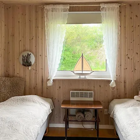 Feriehus 3 Bedroom Pet Friendly In