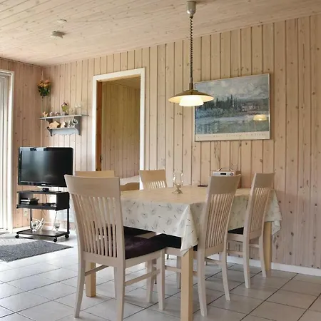 3 Bedroom Pet Friendly In 펜션 Vemb