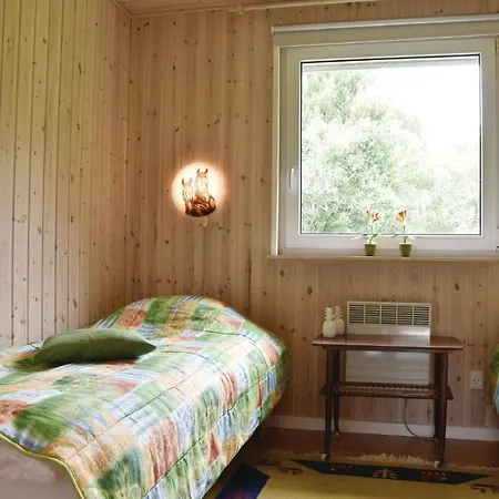 3 Bedroom Pet Friendly In Vemb