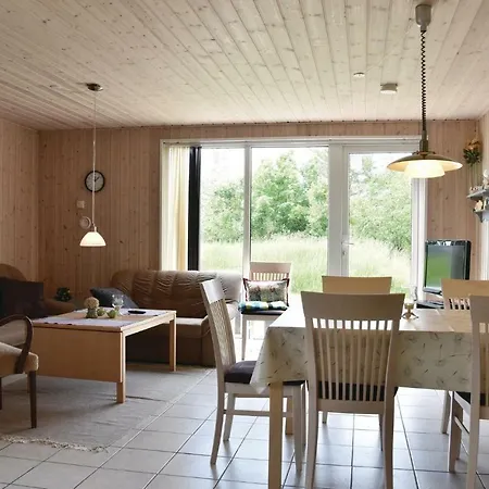 3 Bedroom Pet Friendly In 펜션 Vemb
